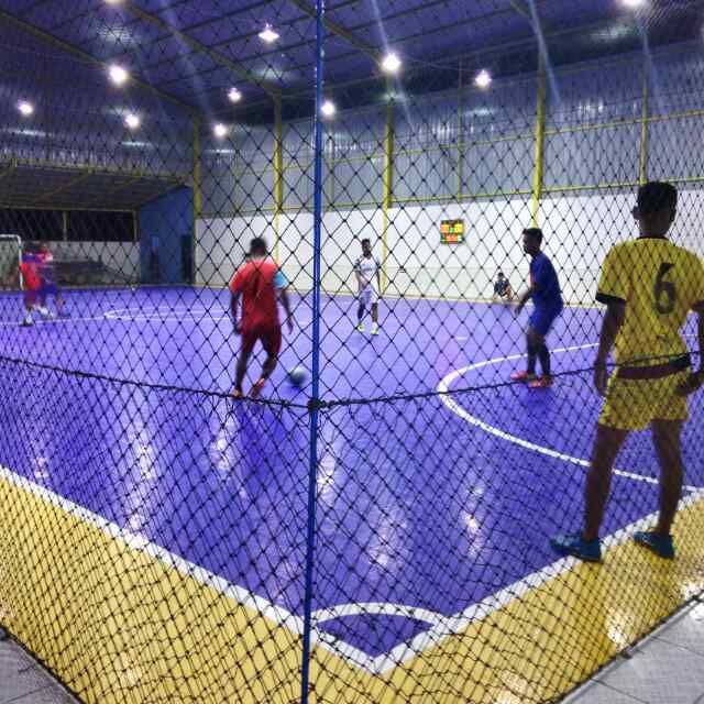 Pembuatan Lapangan Futsal