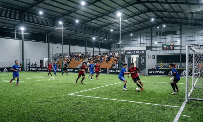 Berapa Modal Membangun Lapangan Futsal? Rincian Biaya Lengkap 2026