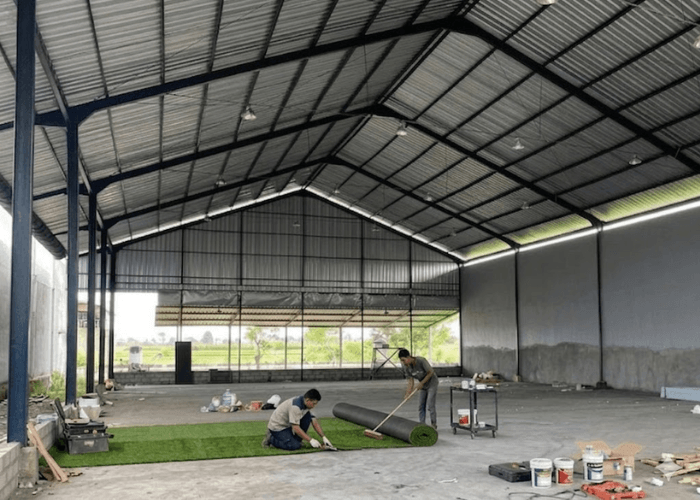 Pemasangan Rumput Sintetis